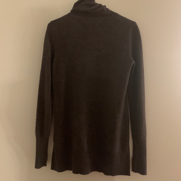 Max Studio | Cashmere cowl neck sweater - Picture 5 of 6